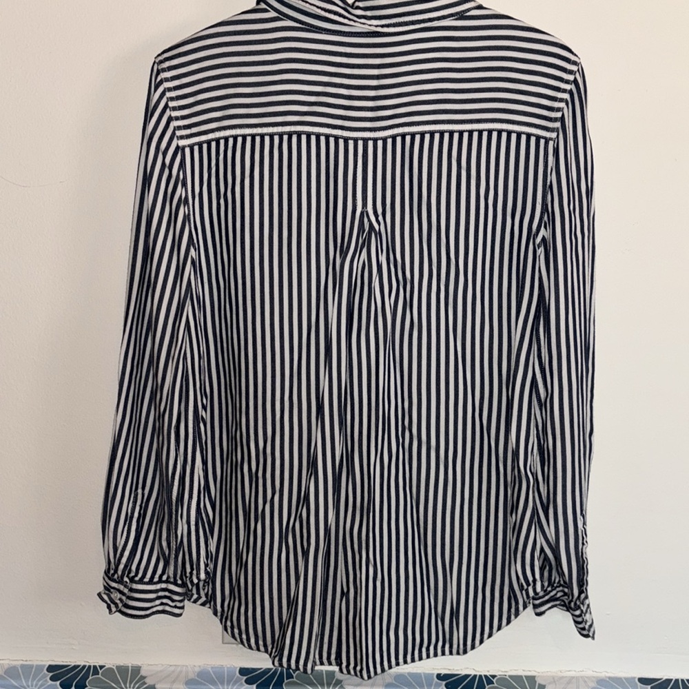 beachlunchlounge collection Button-Up, Size L/G - Picture 2 of 15